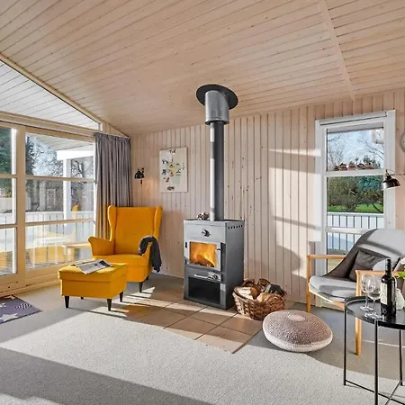4 Bedroom Nice In